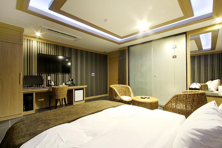 Suwon Orsay Business Hotel Exterior foto