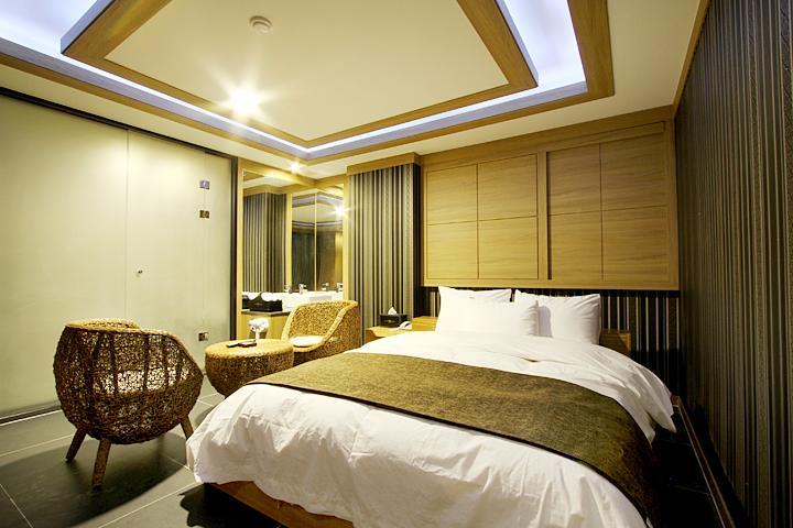 Suwon Orsay Business Hotel Exterior foto