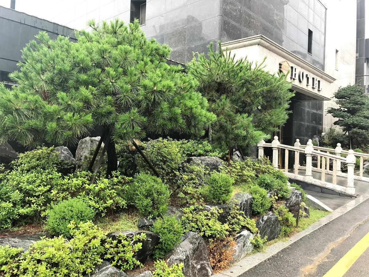 Suwon Orsay Business Hotel Exterior foto