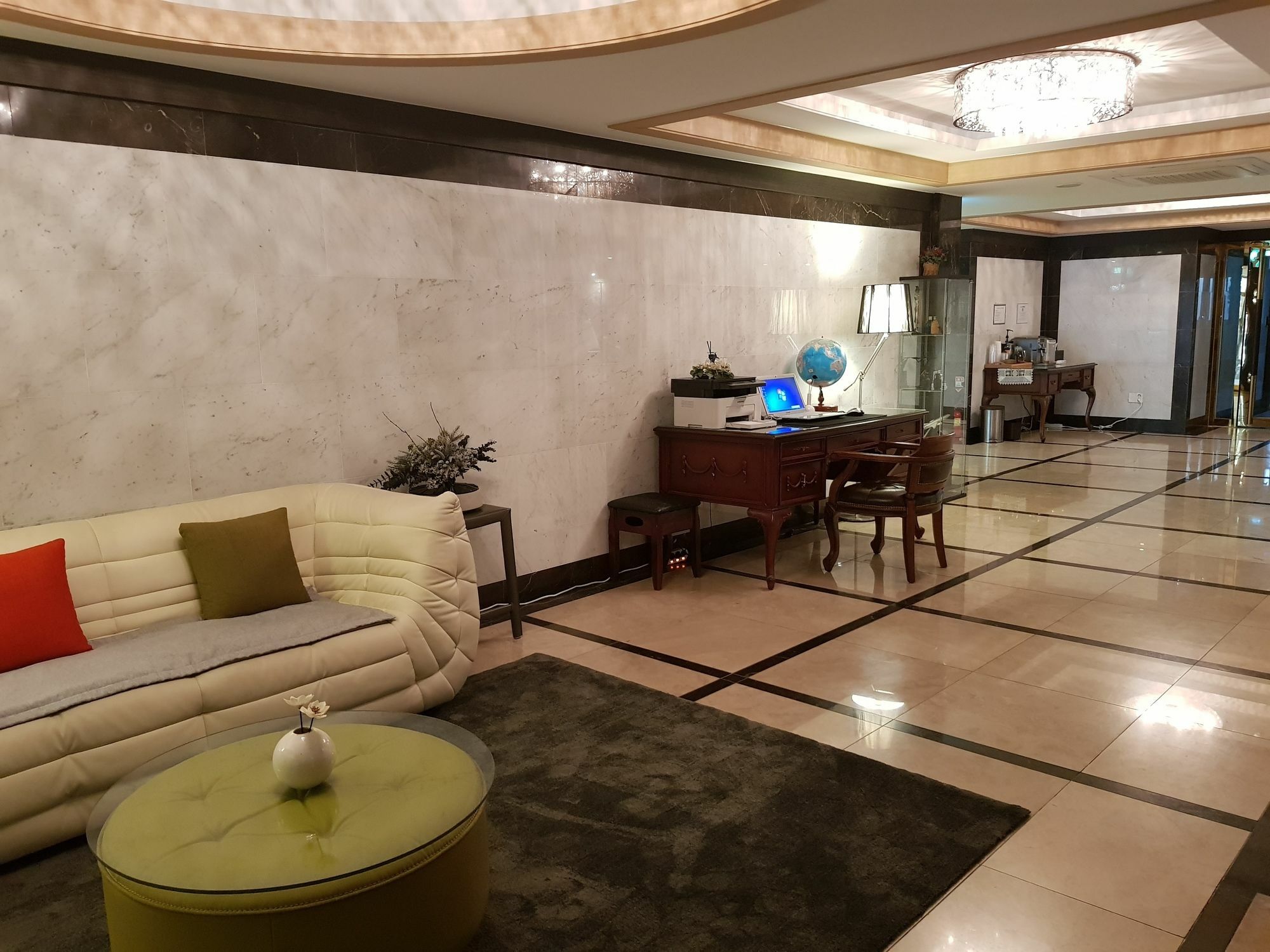 Suwon Orsay Business Hotel Exterior foto